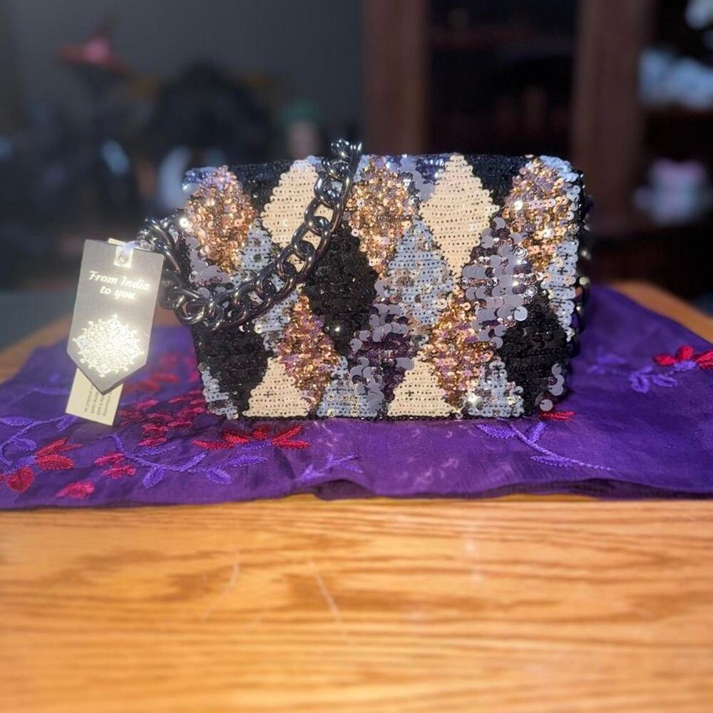 NWT From India To You Sequin Diamond Argyle Gunmetal Chain Bag